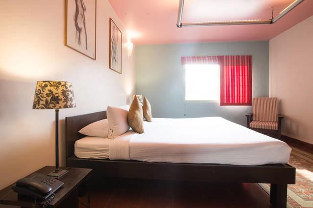 G 49 Bed & Breakfast New Delhi Bagian luar foto